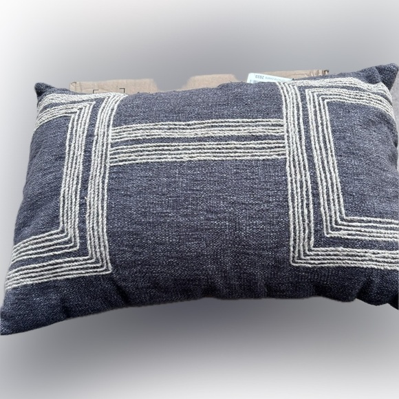 Creative Co-Op 24 Inches Cotton Blend LumbarJute Embroidery Charcoal Pillow Gray - Picture 5 of 10